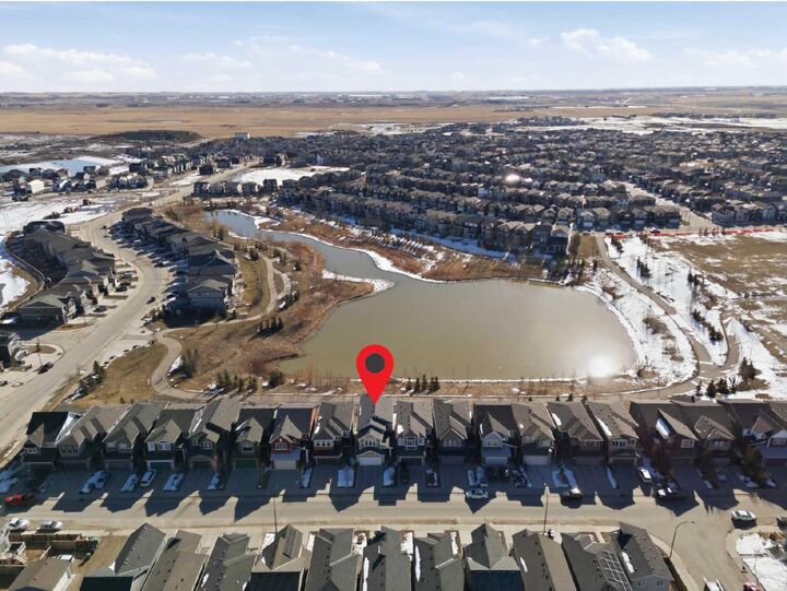 Property Photo:  1456 Livingston Way NE  AB T3P 0Z4 