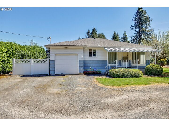 Property Photo:  21288 S Beavercreek Rd  OR 97045 