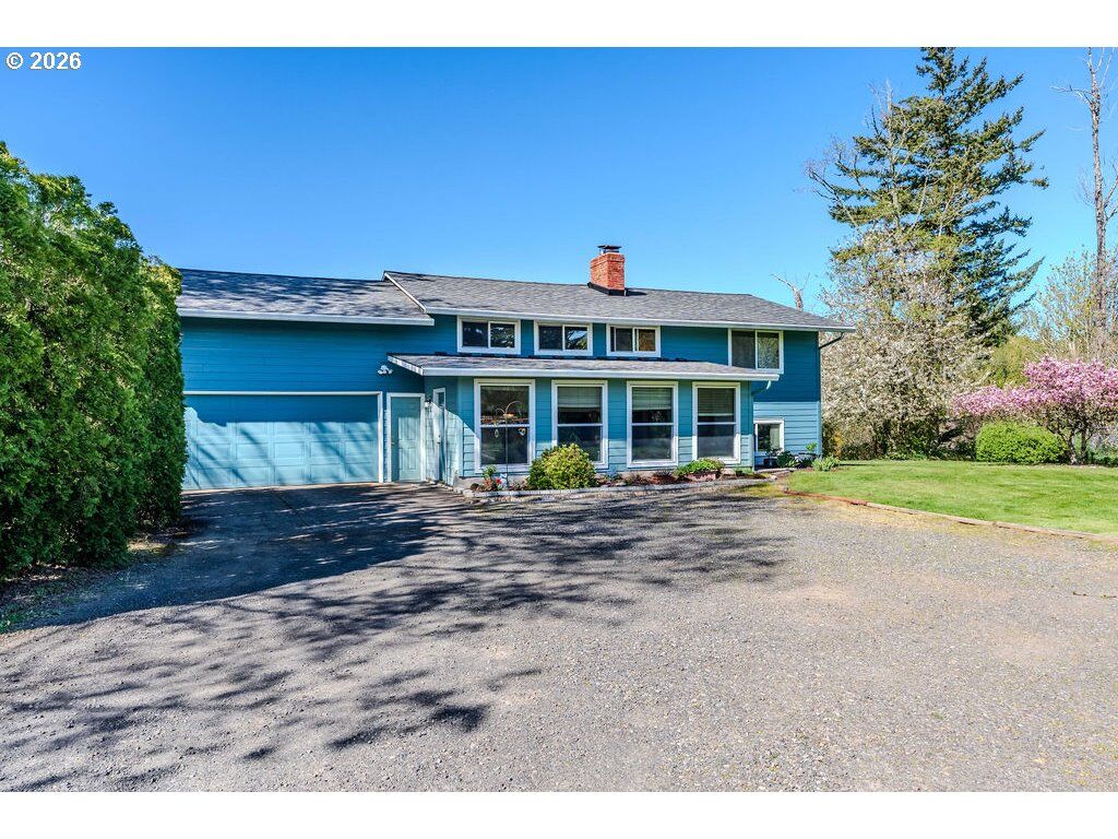 Property Photo:  32728 NE Chamberlain Rd  OR 97019 