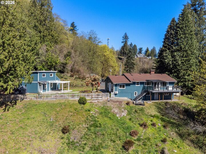 Property Photo:  155 Grandview Ter  WA 98632 