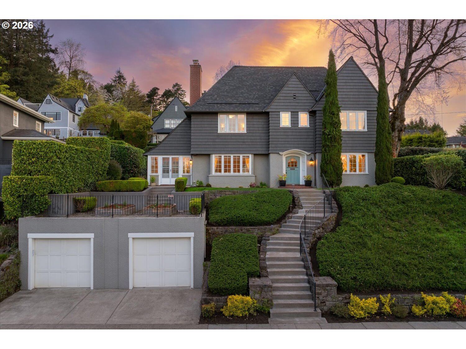 Property Photo:  721 NW Albemarle Ter  OR 97210 