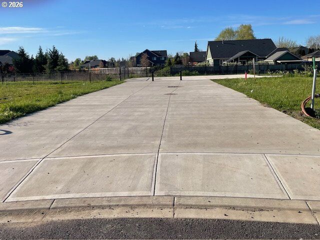 Property Photo: 2242 NW Fendle Way OR 97128