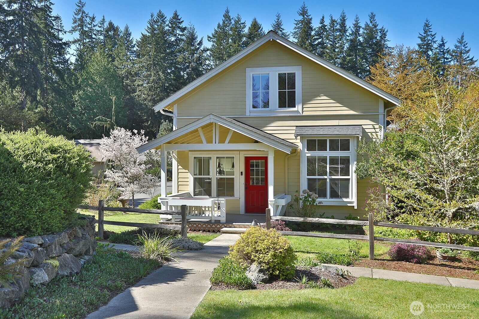 Property Photo:  1074  Village Loop  WA 98260 