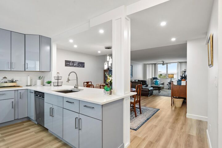 Property Photo:  6698 10th Avenue N 408  FL 33467 