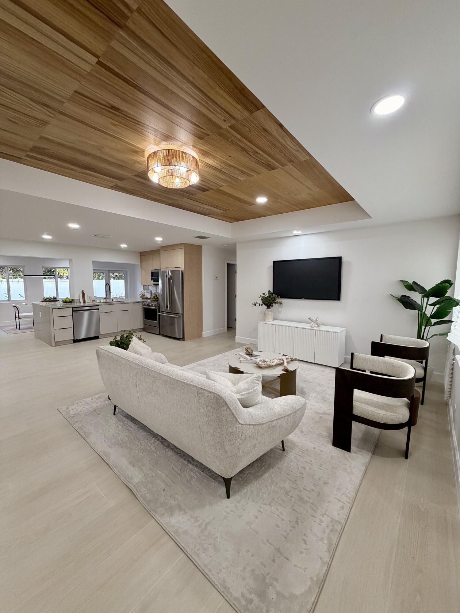 Property Photo: 2814 SW 5th Street FL 33435