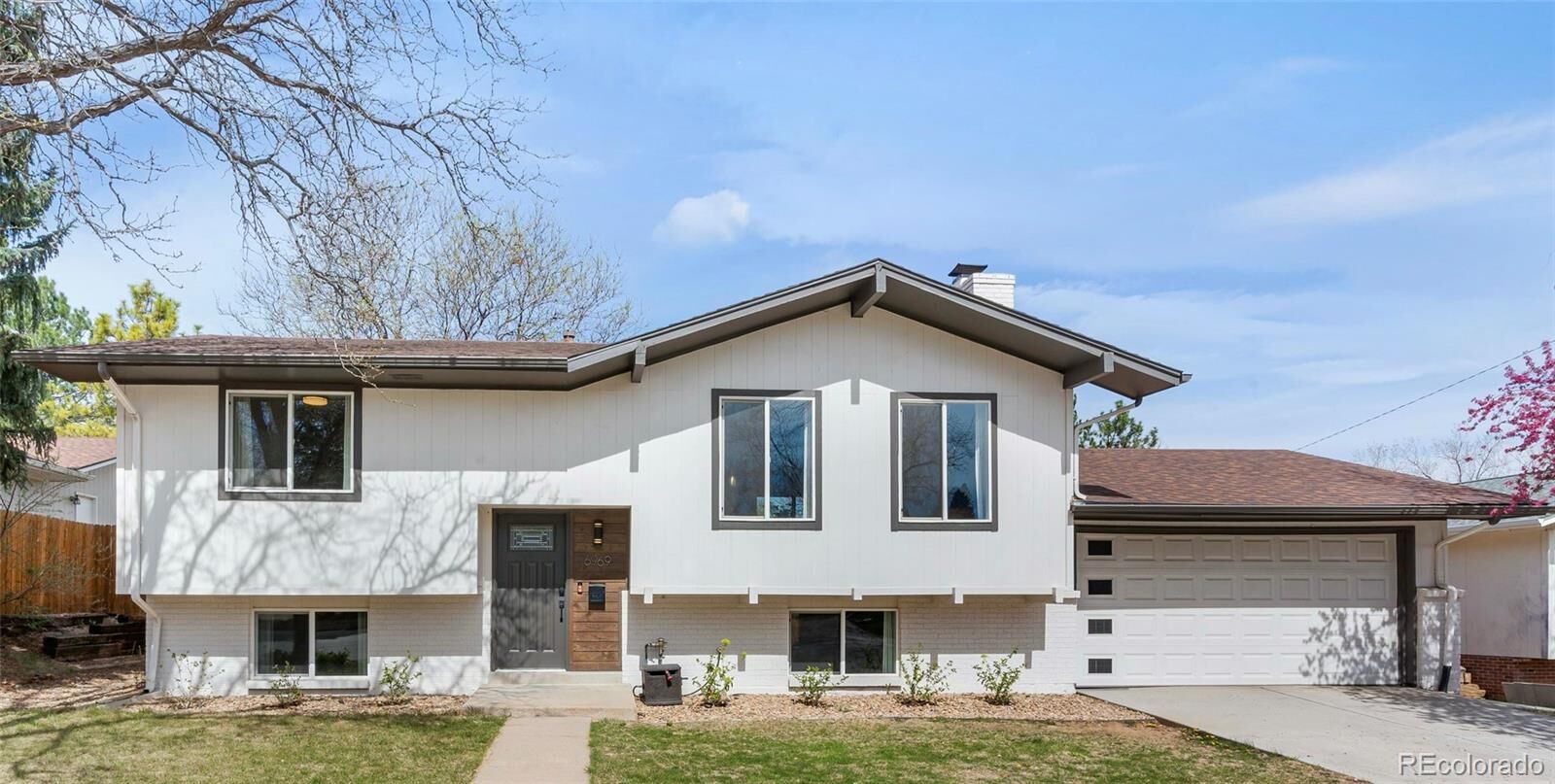 Property Photo:  6969 S Syracuse Court  CO 80112 