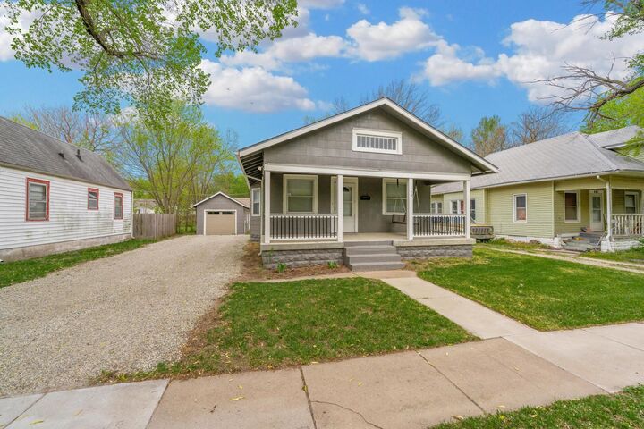 Property Photo: 445 N Exposition St KS 67203-5956