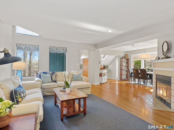 Property Photo: 171 Sunwood Drive 171 CT 06484