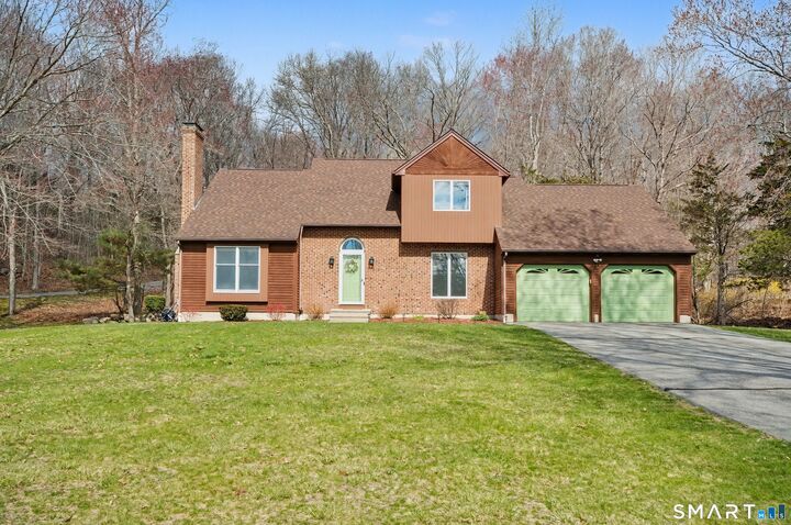 Property Photo:  10 Fox Hollow Drive  CT 06370 