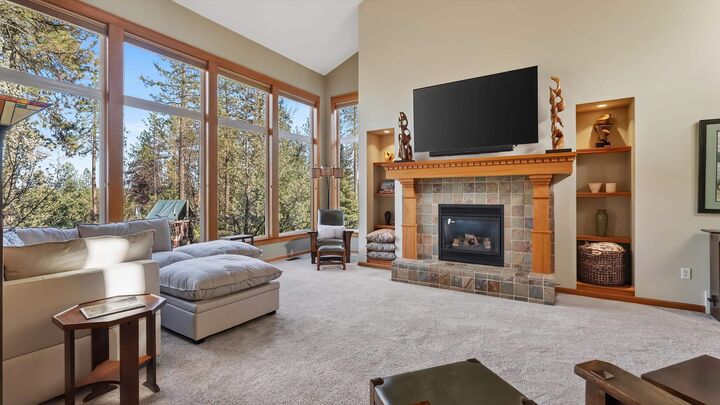 Property Photo: 1525 E Heritage Ln WA 99208