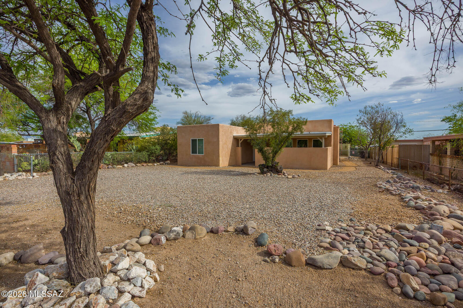 Property Photo: 216 E Waverly Street AZ 85705