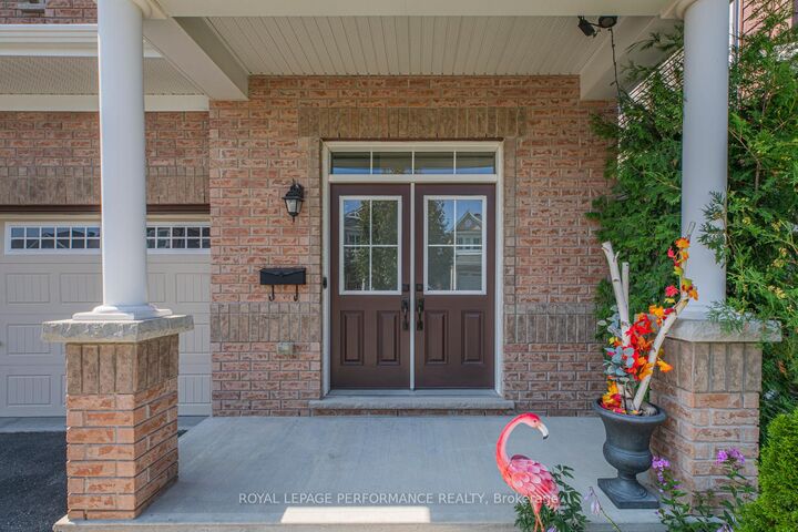 Property Photo: 30 Summitview Drive ON K2M 2V9