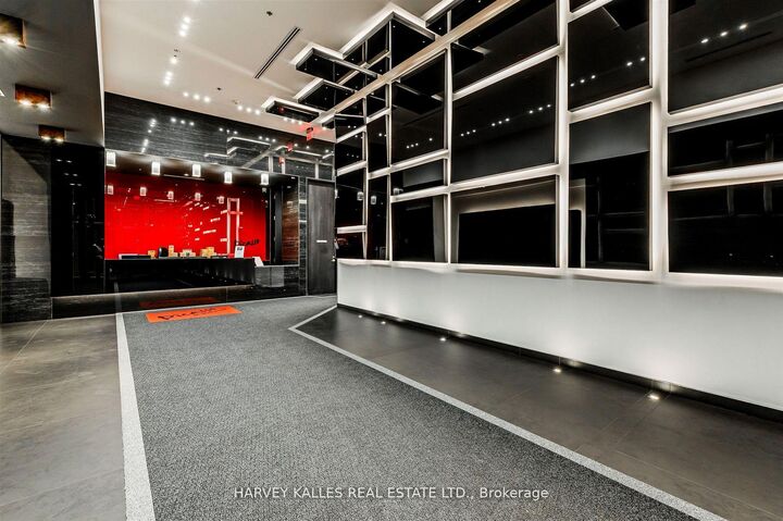 Property Photo: 318 Richmond Street W 1508 ON M5V 0B4