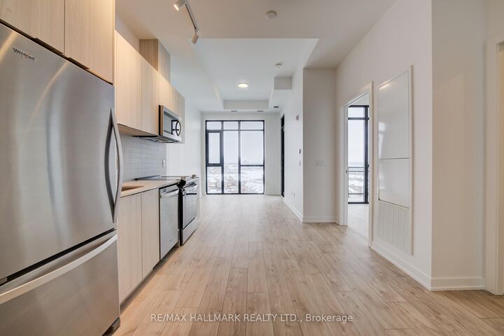 Property Photo: 720 Whitlock Avenue 816 ON L9E 1S2