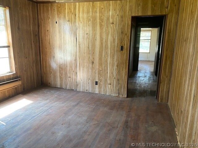 Property Photo:  208 N P Street  OK 74403 