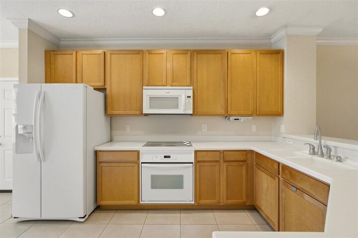 Property Photo:  96005 Cottage Court  FL 32034 