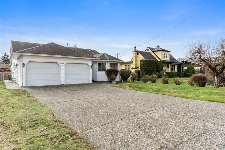 Property Photo:  45430 Bernard Avenue  BC V2P 1H4 