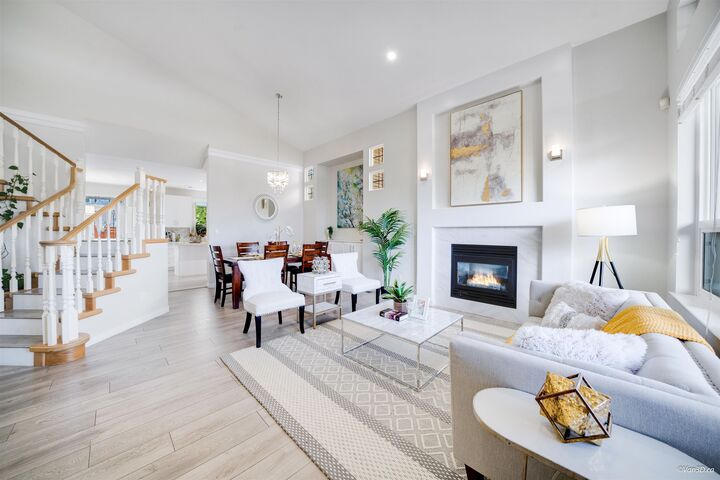 1911 140A Street — photo 1
