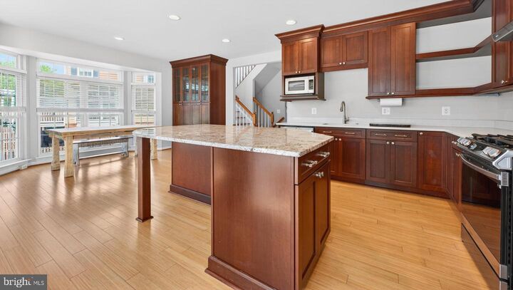 Property Photo:  18563 Sierra Springs Square  VA 20176 