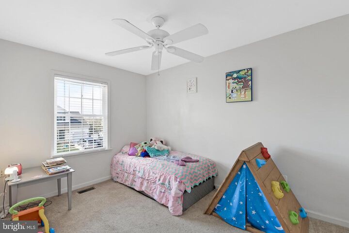 Property Photo:  106 Cove Point Way  MD 21903 