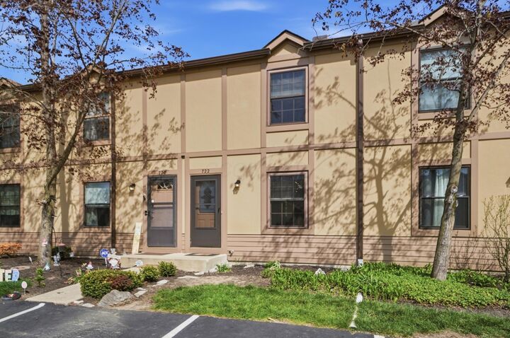 Property Photo:  722 Michael View Court  OH 43085 