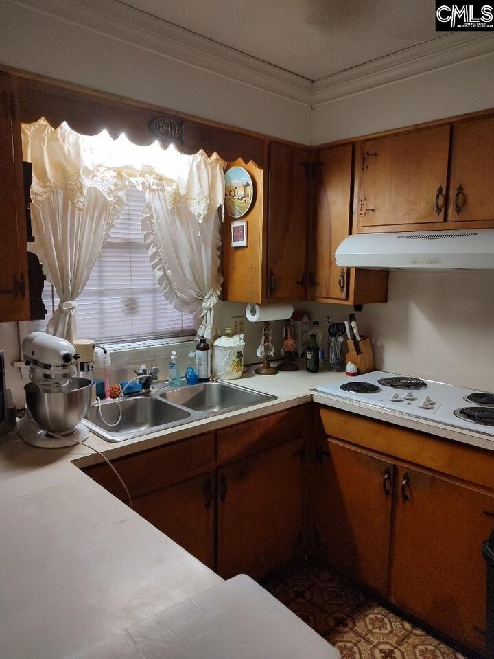 Property Photo: 1009 Gardendale SC 29210