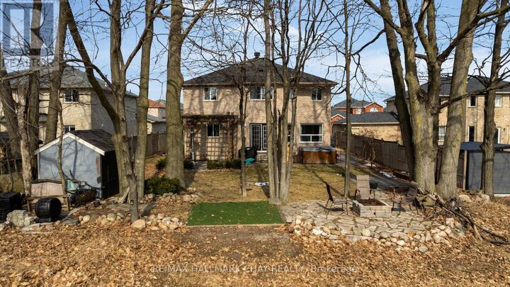 Property Photo:  63 Northview Crescent  ON L4N 9T5 