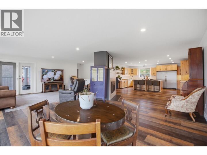 Property Photo: 6998 Vista Drive BC V0K 2J0