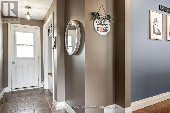 Property Photo: 86 Nelson Street ON N0K 1N0