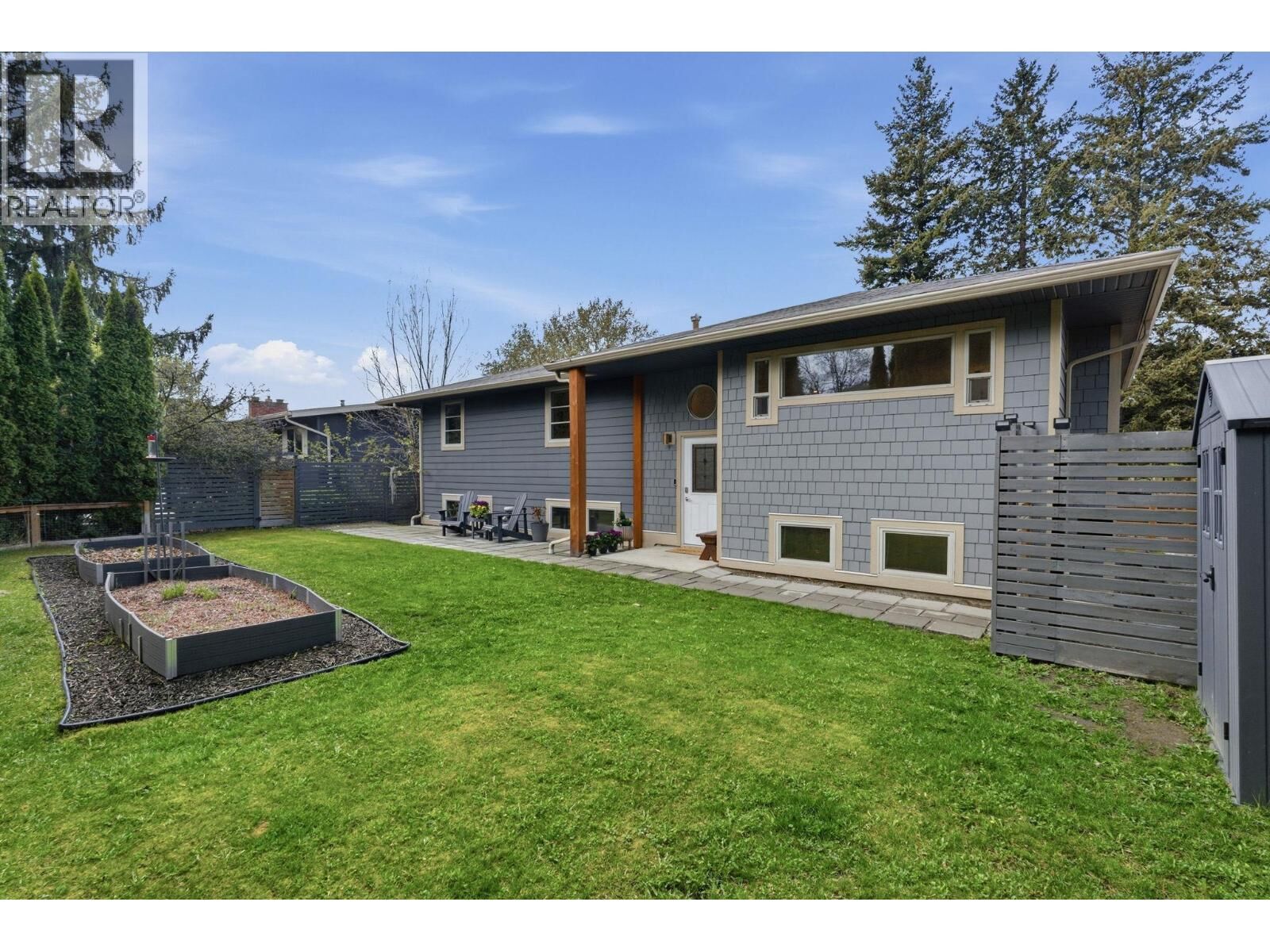 Property Photo:  1729 Gillard Drive  BC V1Y 4K2 