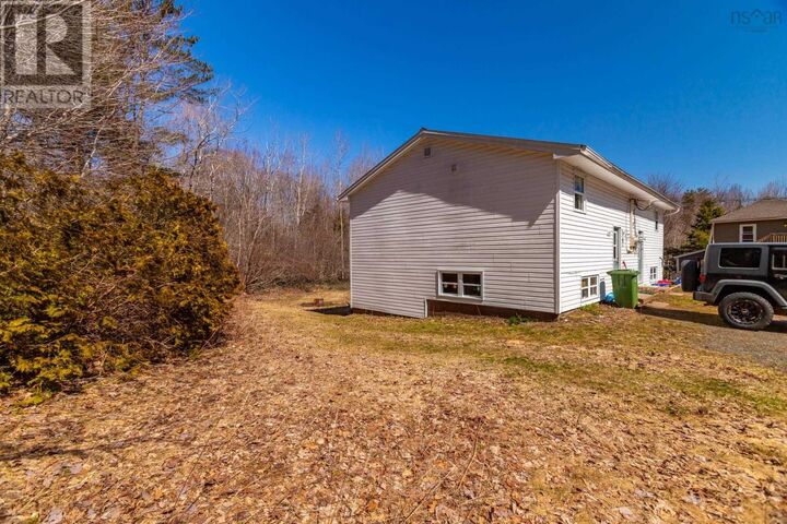 Property Photo:  423 Canaan Avenue  NS B4N 3V8 