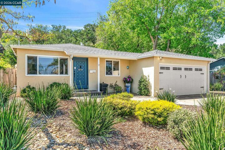 Property Photo:  5092 Black Oak Rd  CA 94521 