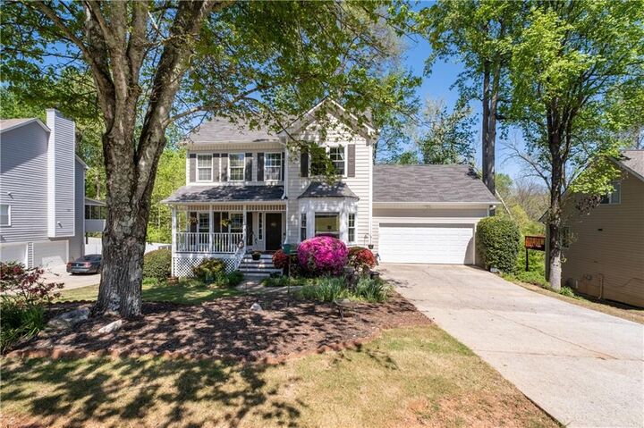 Property Photo:  385 Oak Springs Drive  GA 30043 