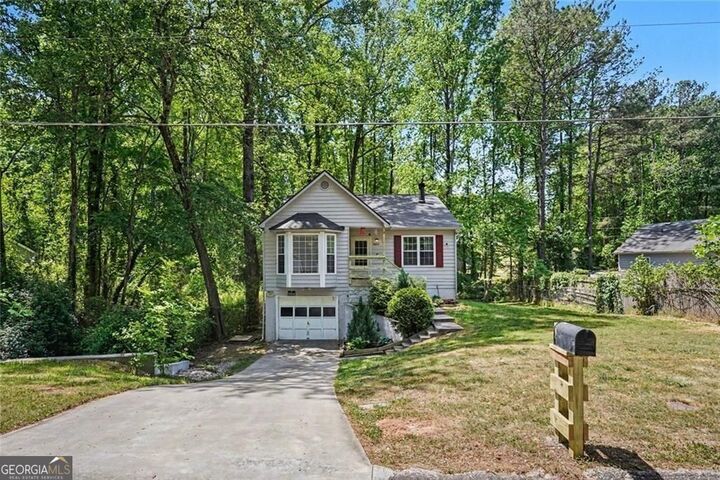 Property Photo: 8087 Flamingo Drive GA 30238