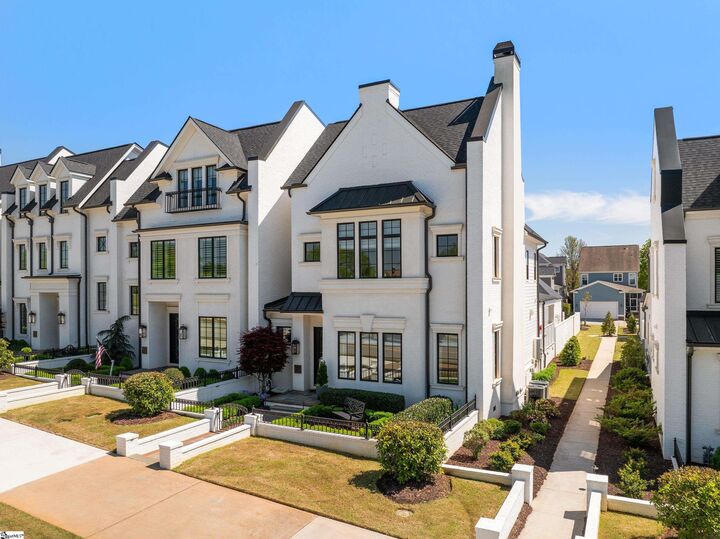 Property Photo:  41 Legacy Park Road  SC 29607 