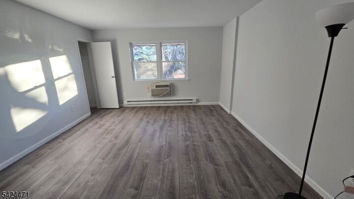 Property Photo:  808 Eves Dr 2R  NJ 08844 