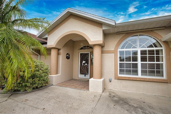 Property Photo: 138 Broadmoor Lane FL 33947