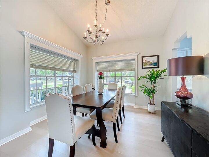 Property Photo: 200 Colonial Lane FL 32750