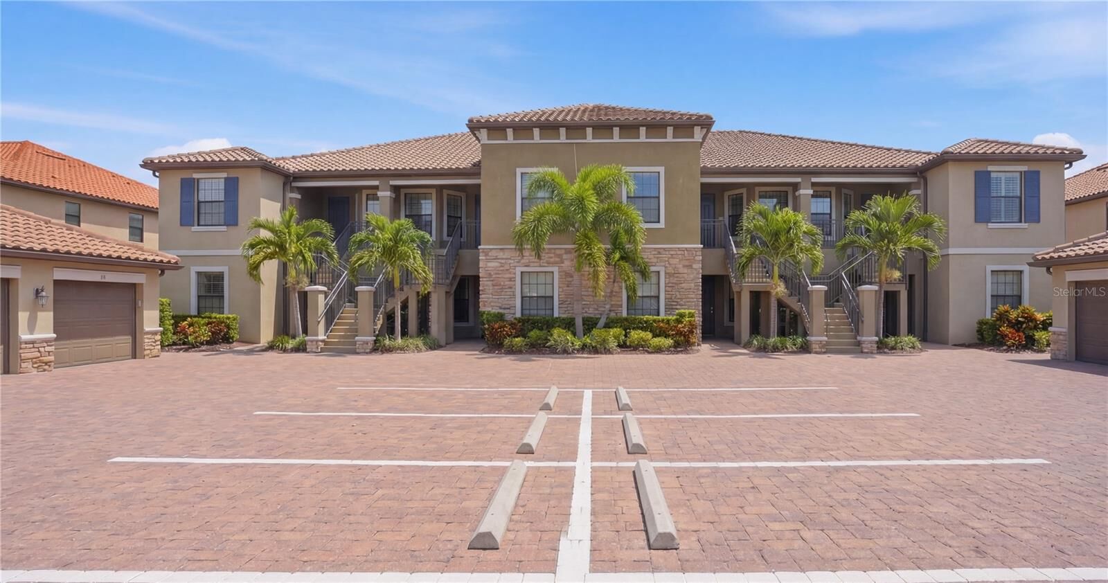 Property Photo:  12720 Sorrento Way 101  FL 34211 