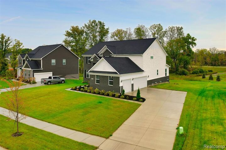 Property Photo:  22820 Martin Road  MI 48178 3712 