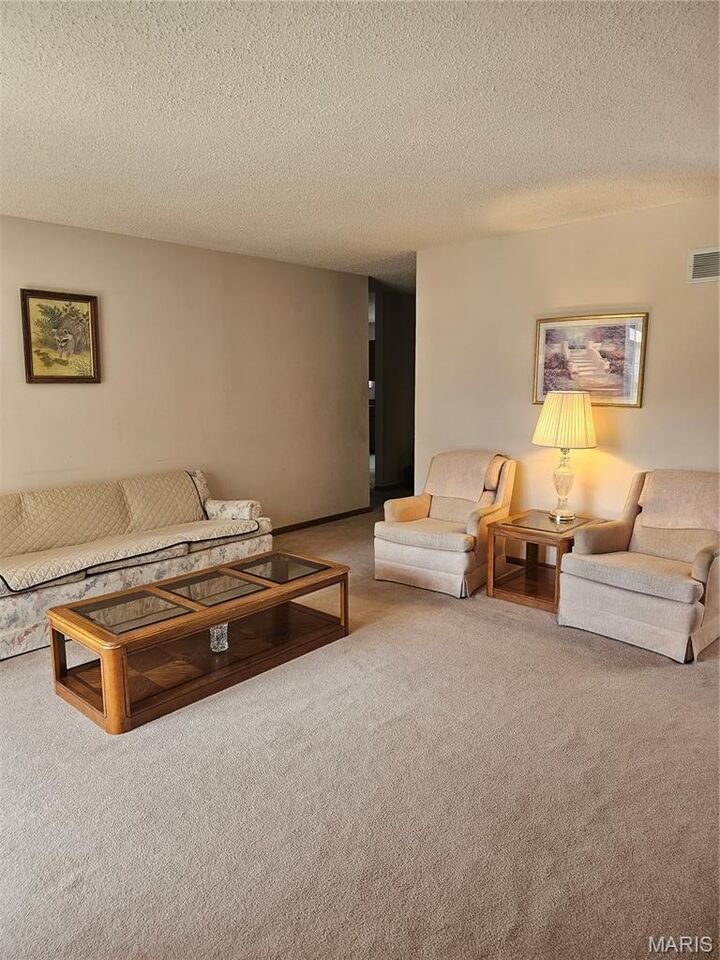 Property Photo:  1522 Berry Court  MO 63010 