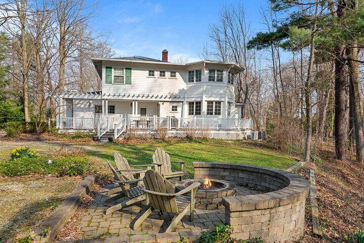 Property Photo:  14895 Lakeshore Road  MI 49116 