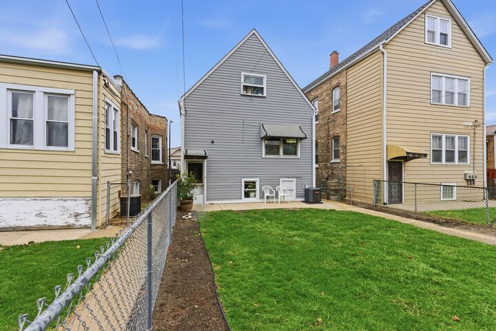 Property Photo:  5309 W 30th Street  IL 60804 
