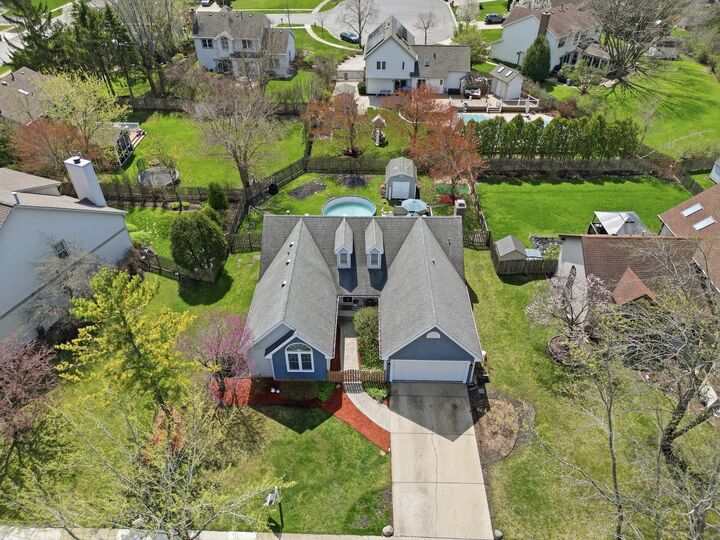Property Photo: 40 Fern Road IL 60047