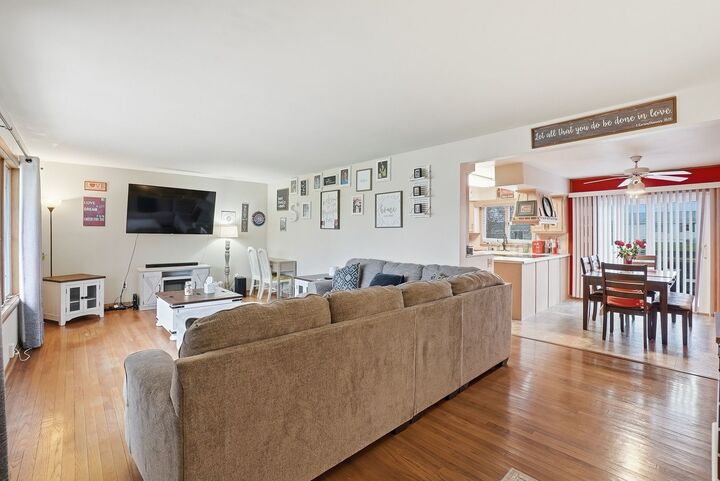 Property Photo: 101 S 4080W Road IL 60901