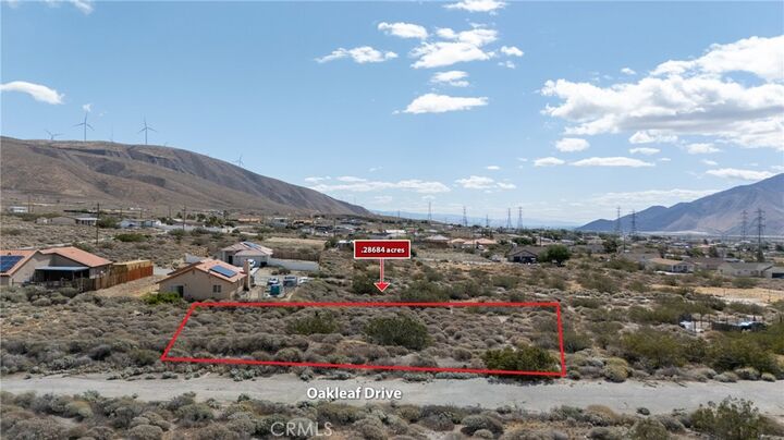 Property Photo:  1 Oakleaf Drive  CA 92282 