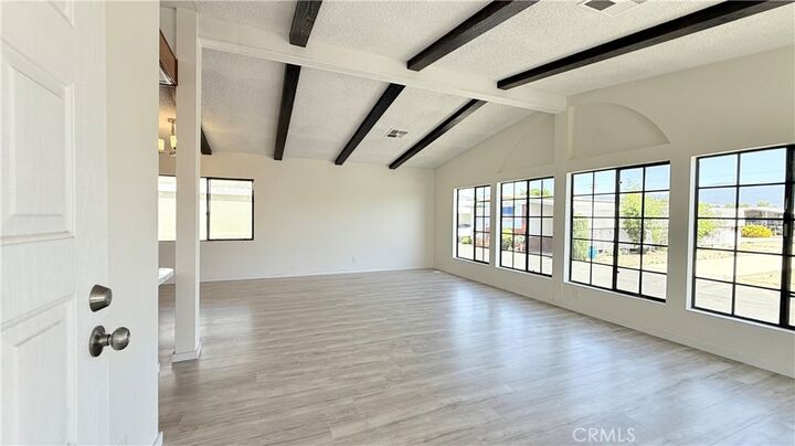 Property Photo:  530 W Devonshire Avenue 65  CA 92543 