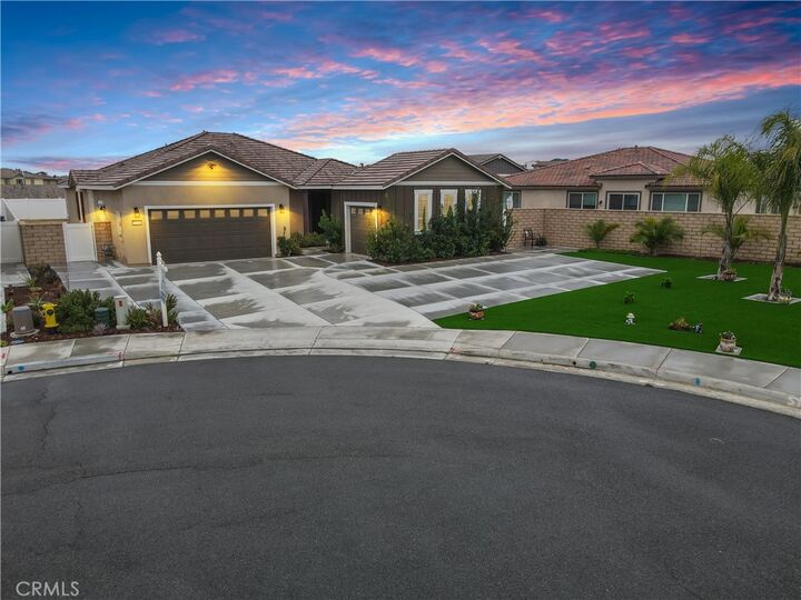 Property Photo:  26541 Scotch  CA 92584 