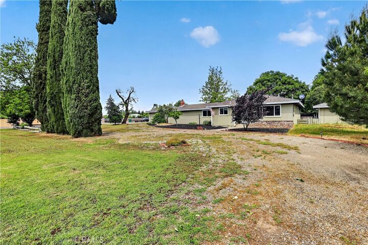 Property Photo:  3276 E Olive Avenue  CA 95340 