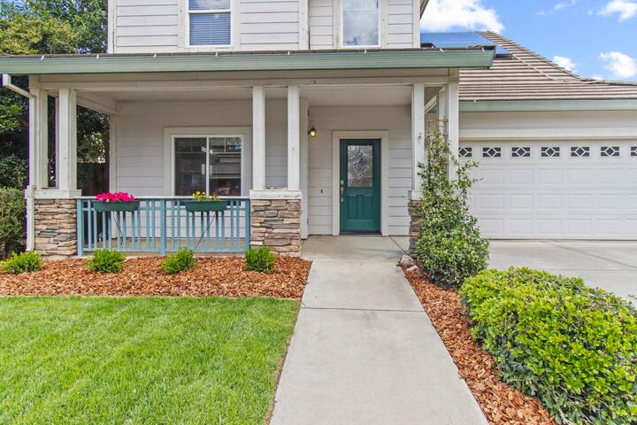 Property Photo: 805 Atwell Circle CA 95776